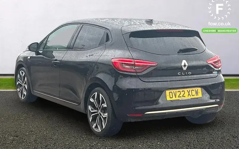 Used Renault Clio SE 140 HP (102 kW) 2022 Black Hatchback