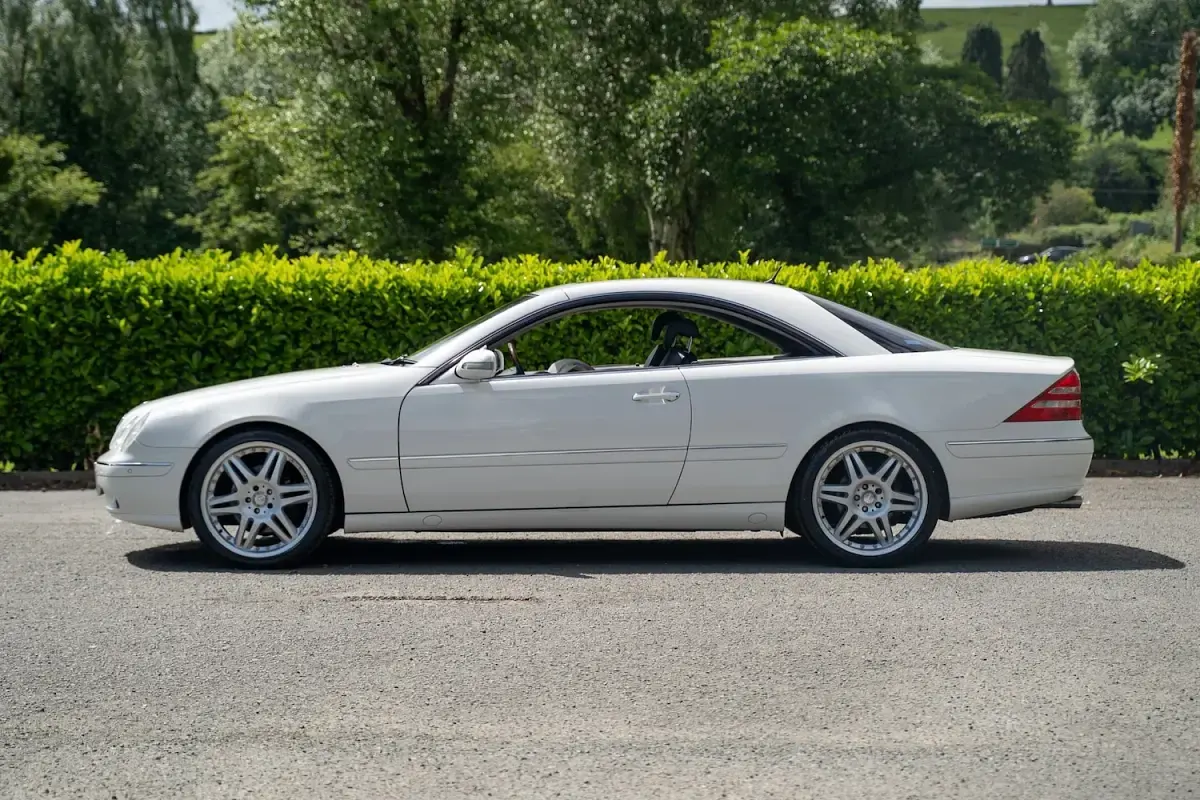Used Mercedes CL500 306 HP (225 kW) 2017 White Coupe