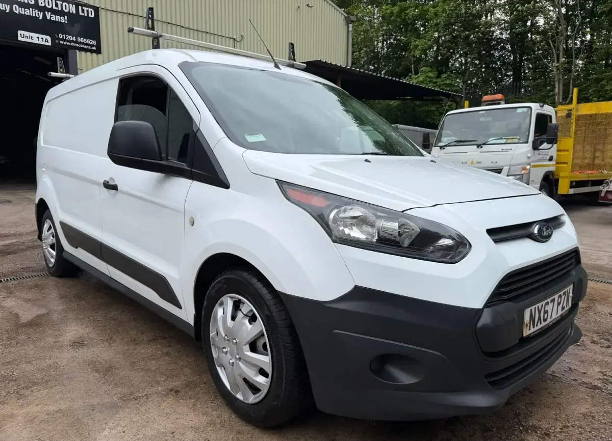 Second-hand Ford Transit Connect 75 CP (55 kW) 2017 Alb Monovolum