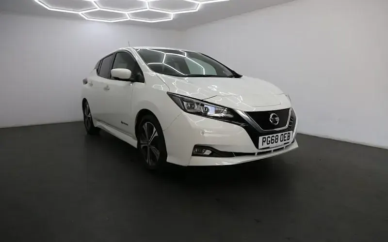 Used Nissan Leaf Tekna 110 kW (150 HP) 2019 Hatchback