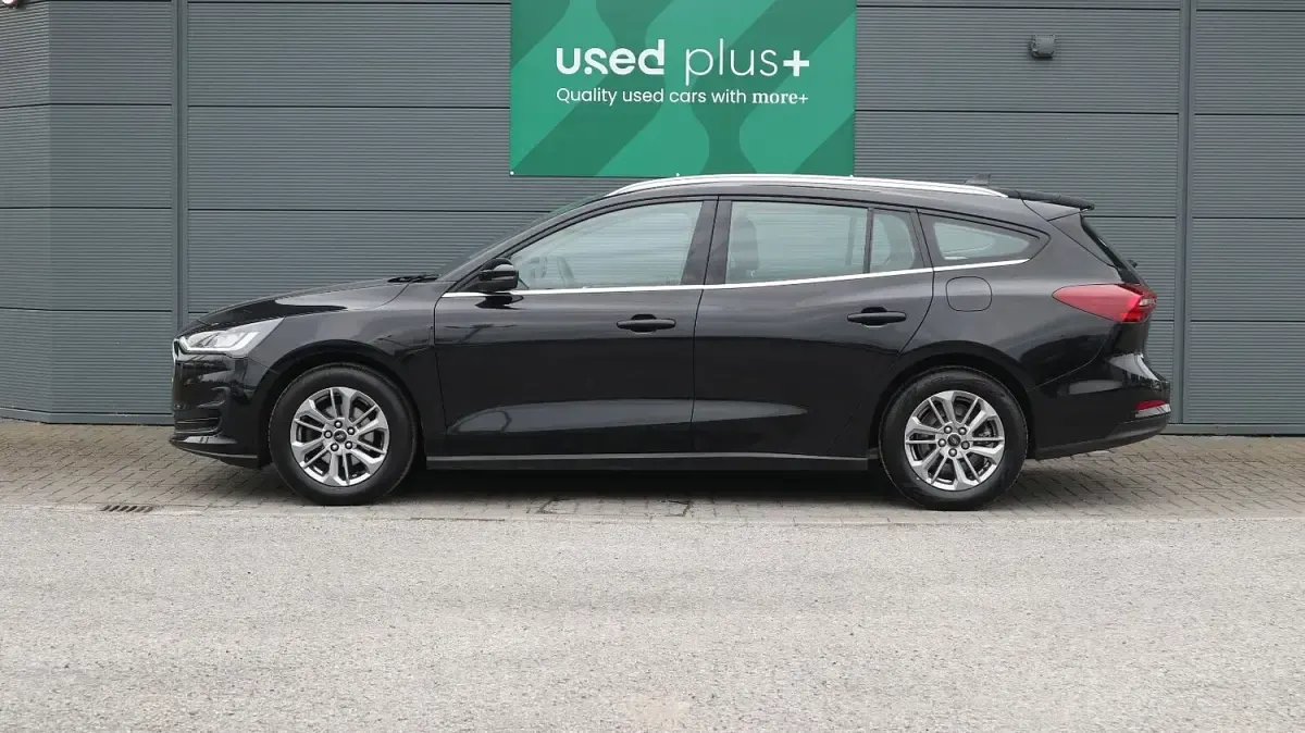 Used Ford Focus Titanium 2023 Black Estate