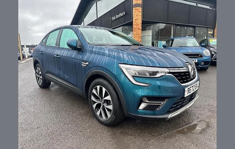 Used Renault Arkana Iconic 142 HP (104 kW) 2022 Blue  SUV