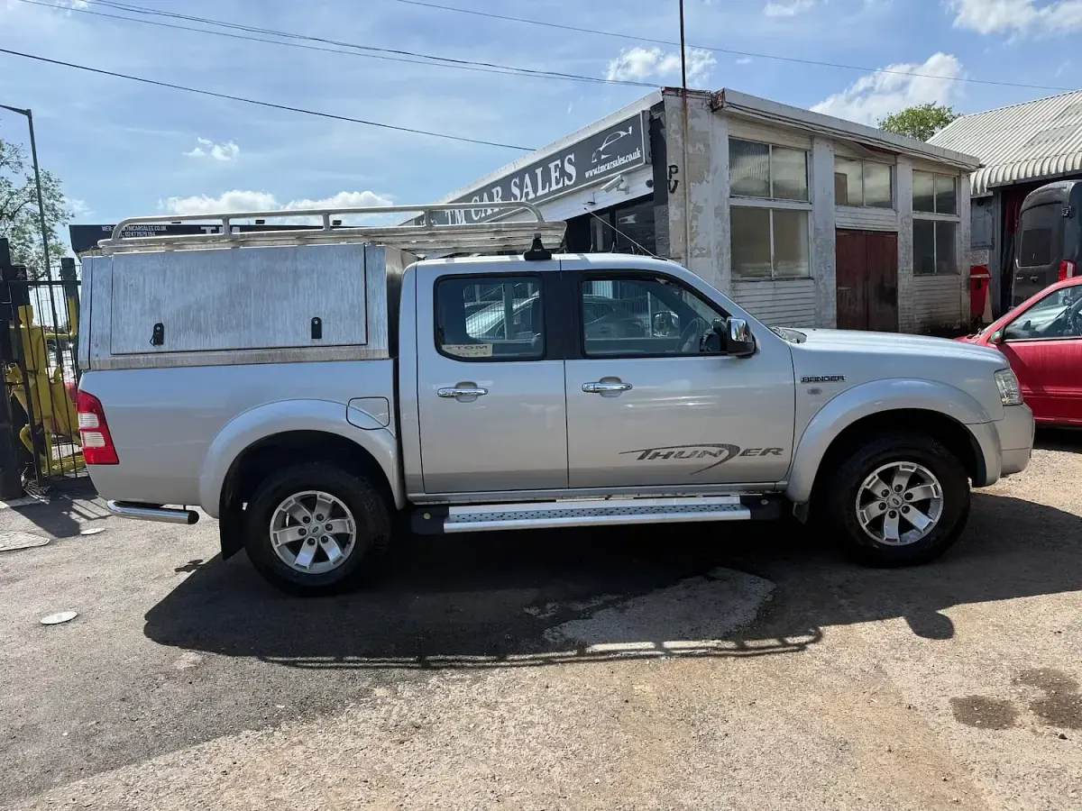 Used Ford Ranger 156 HP (114 kW) 2009 Silver Pickup