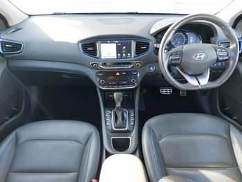 Used Hyundai Ioniq Premium SE 141 HP (103 kW) 2018 Blue Hatchback
