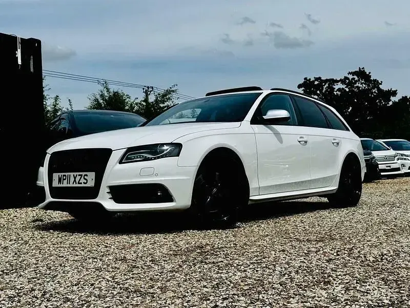 Used Audi S4 333 HP (244 kW) 2011 White Estate