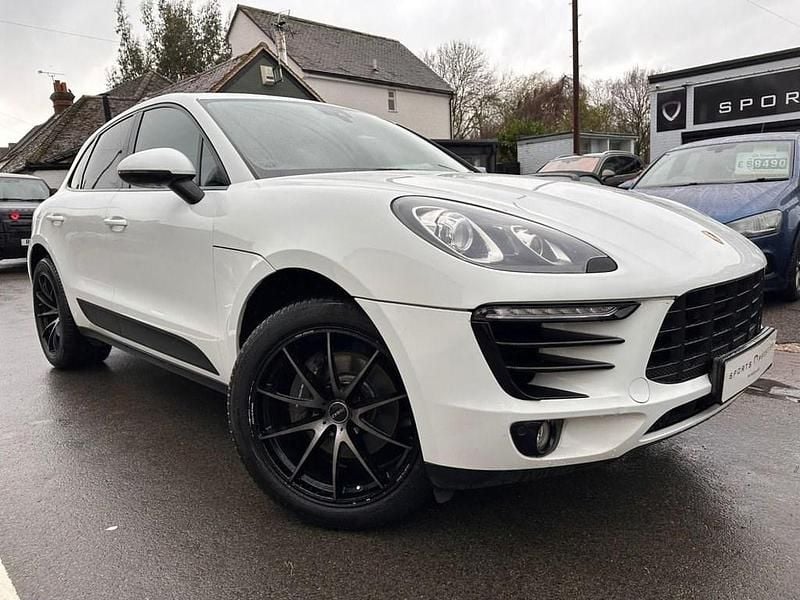 Used Porsche Macan 252 HP (185 kW) 2017 White SUV