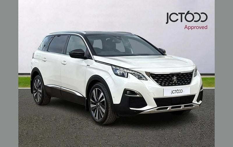 White Used 2018 Peugeot 5008 Premium MPV | £15,500 (Fair price) - Image 1/4