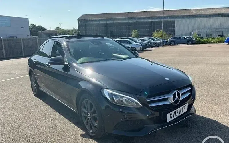 Used Mercedes C220 Premium Plus 170 HP (125 kW) 2016 Sedan