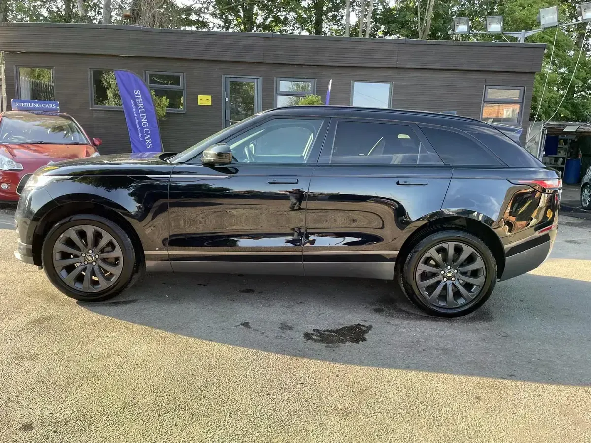 Used Land Rover Range Rover Velar SE Dynamic 179 HP (131 kW) 2019 Black SUV