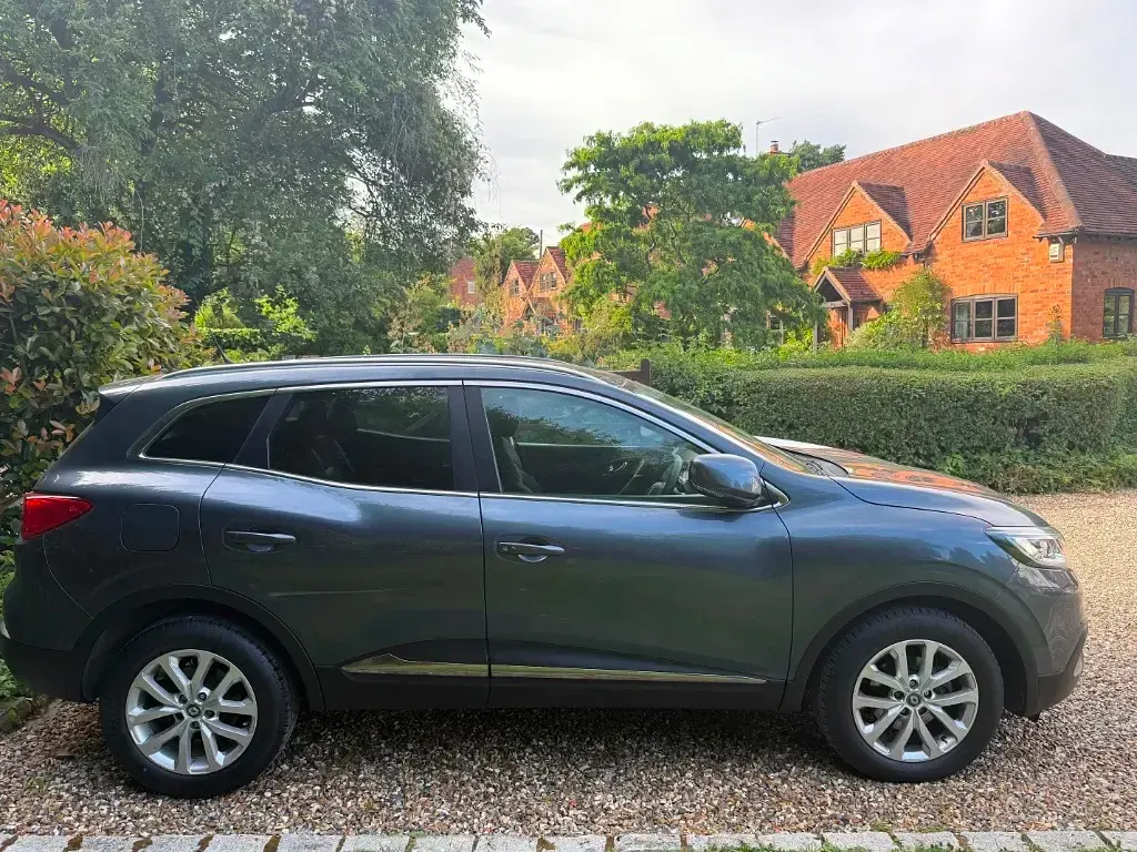 Used Renault Kadjar Dynamique 110 HP (80 kW) 2016 Grey SUV
