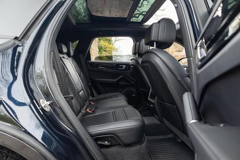 Used Porsche Cayenne 2022 Blue SUV