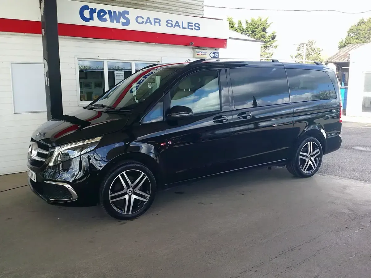Used Mercedes V220 163 HP (119 kW) 2023 Black MPV