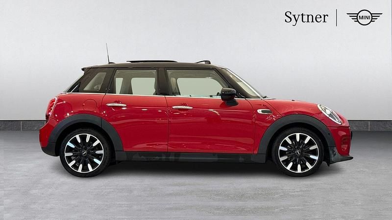 Used Mini Cooper Exclusive 134 HP (98 kW) 2020 Red Hatchback