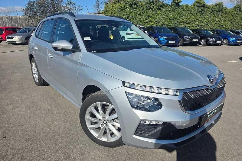 Used Skoda Kamiq SE 70 HP (51 kW) 2025 Silver SUV