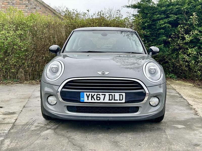Used Mini Cooper D Hatch 116 HP (85 kW) 2017 Grey Hatchback