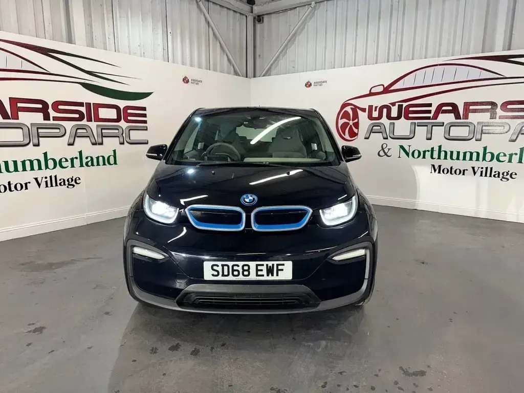 Usado BMW i3 Comfort Edition 125 kW (170 HP) 2018 Preto Citadino