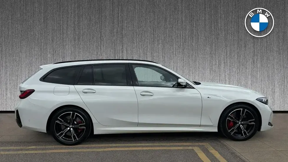 Used BMW 320 M Sport 181 HP (133 kW) 2024 White Estate