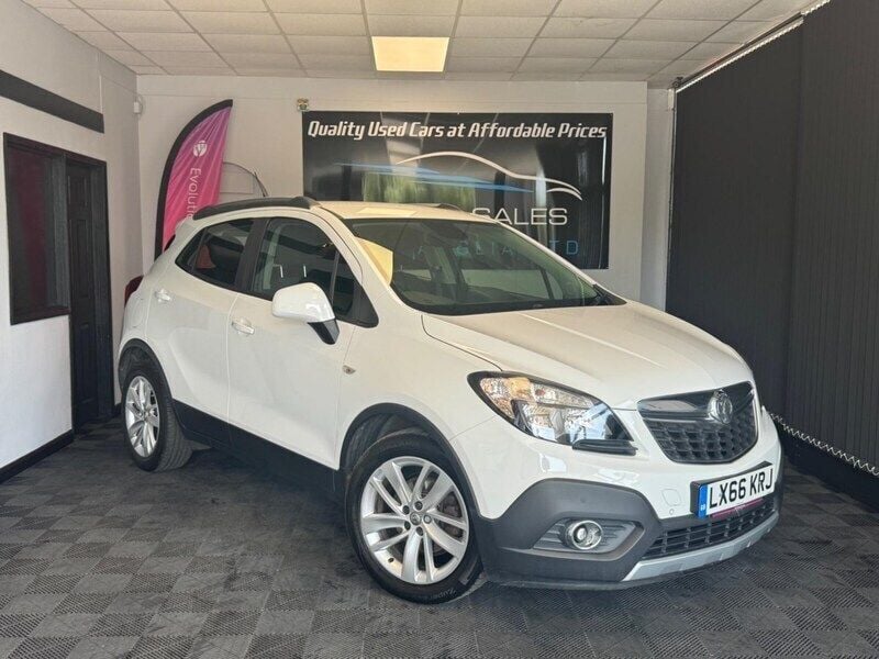 White Used 2016 Vauxhall Mokka S SUV | £6,950 (Fair price) - Image 1/4