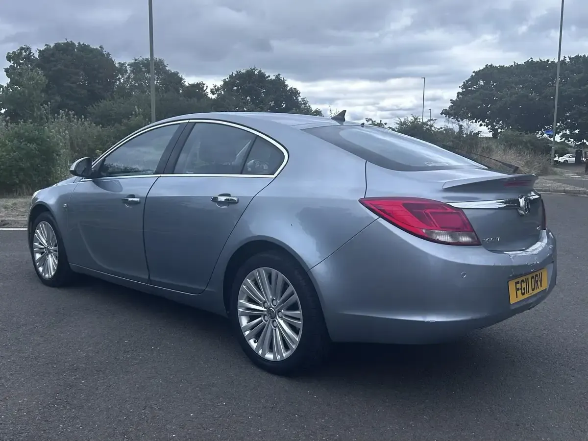 Used Vauxhall Insignia 2011 Silver Hatchback