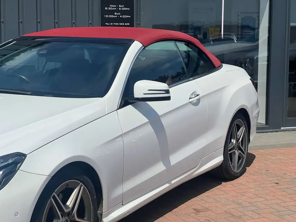 Used Mercedes E220 AMG Line Premium 177 HP (130 kW) 2015 White Cabriolet