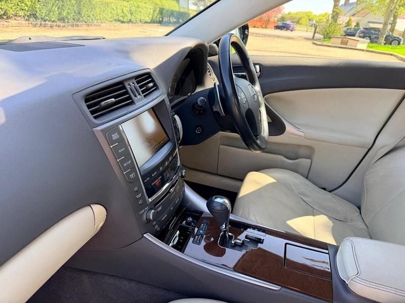 Used Lexus IS250 2010 Black Sedan