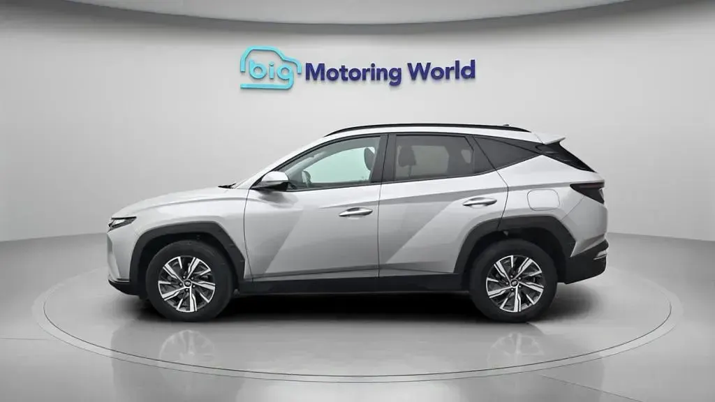 Used Hyundai Tucson SE 230 HP (169 kW) 2022 Silver SUV