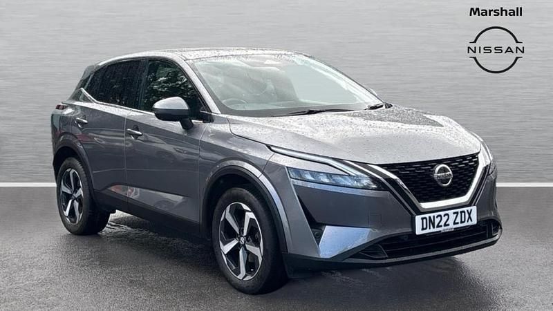 Grey Used 2022 Nissan Qashqai N-Connecta SUV | £15,975 (Fair price) - Image 1/4