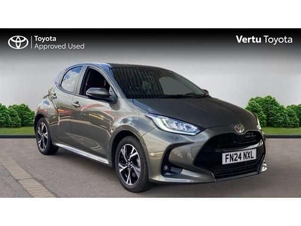 Used 2024 Toyota Yaris Design Hatchback | £17,896 (Good price) - Image 1/4