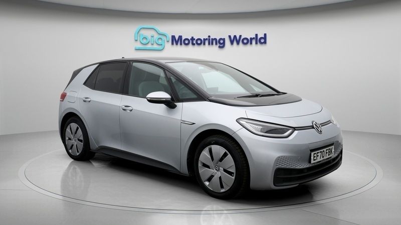 Used 2020 VW ID.3 Pro Performance Hatchback | £14,300 (Super price) - Image 1/4