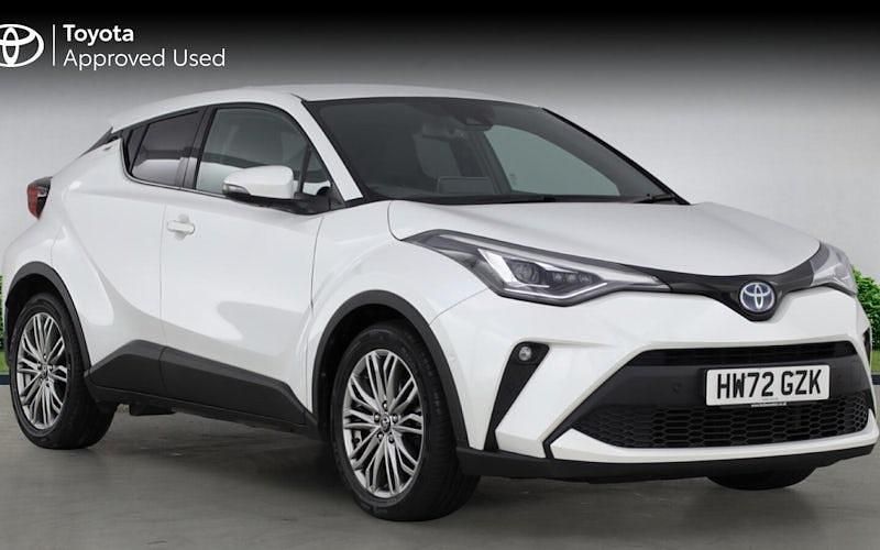 Used Toyota C-HR 184 HP (135 kW) 2022 Platinum white pearl SUV