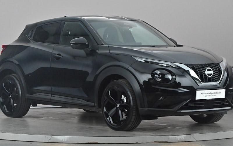 Black Used 2024 Nissan Juke Tekna SUV | £20,299 (Expensive) - Image 1/4