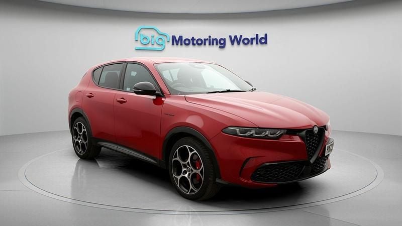 Used Alfa Romeo Tonale Veloce 160 HP (117 kW) 2023 Red SUV