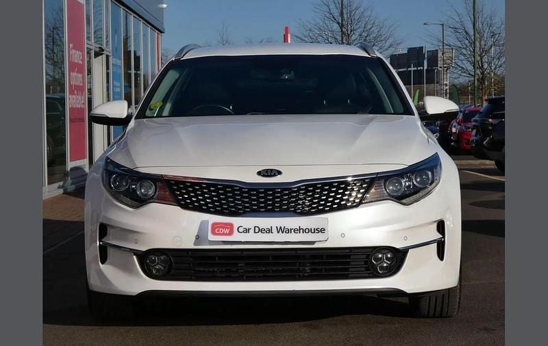 Used Kia Optima 139 HP (102 kW) 2017 White Estate