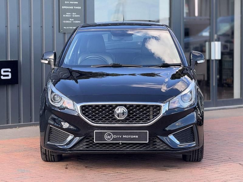 Used MG MG3 Exclusive 106 HP (77 kW) 2019 Black Hatchback