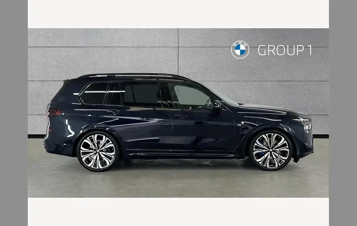 Used BMW X7 M Sport 352 HP (258 kW) 2026 Black SUV