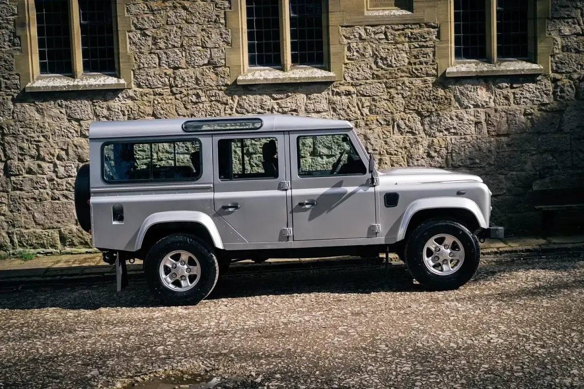 Used Land Rover Defender 2015 Silver Estate