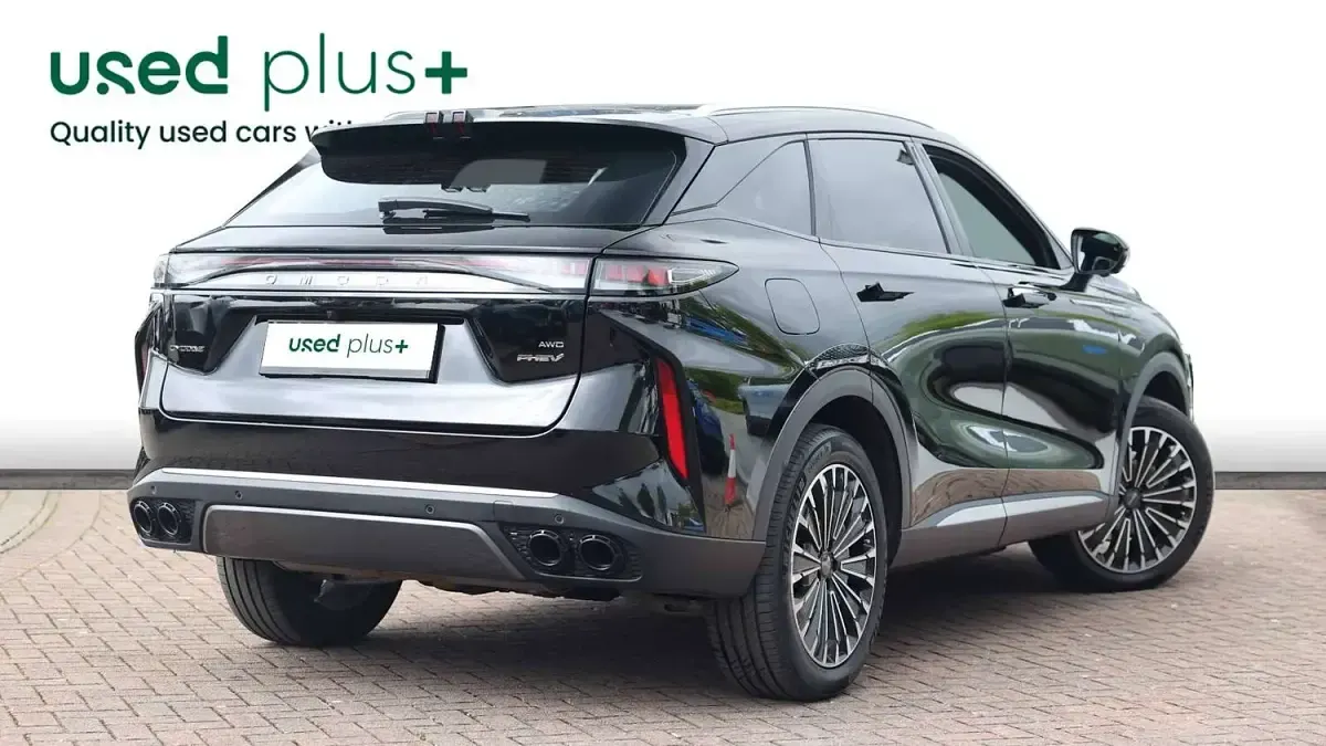 Used Omoda 9 537 HP (394 kW) 2025 Black SUV
