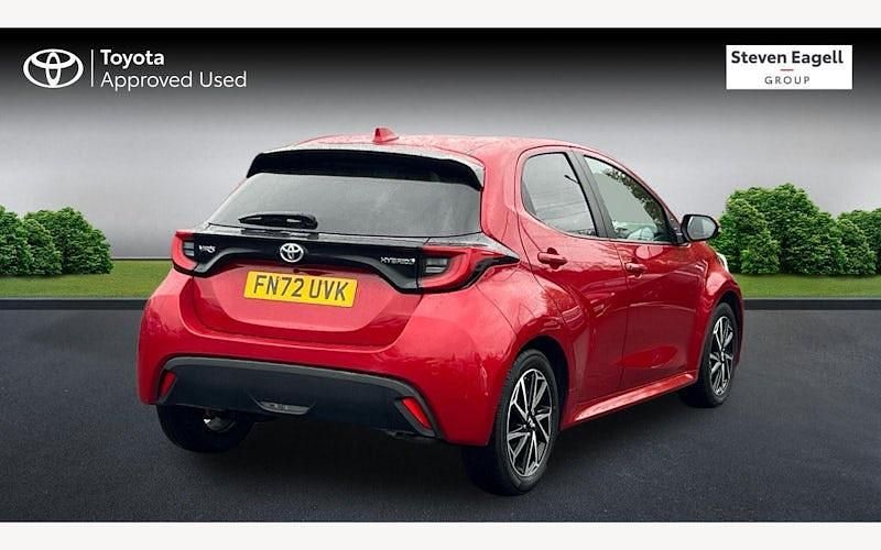 Used Toyota Yaris Hybrid Design 116 HP (85 kW) 2025 Hatchback