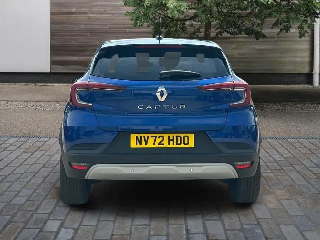 Used Renault Captur Evolution 91 HP (66 kW) 2023 Blue SUV