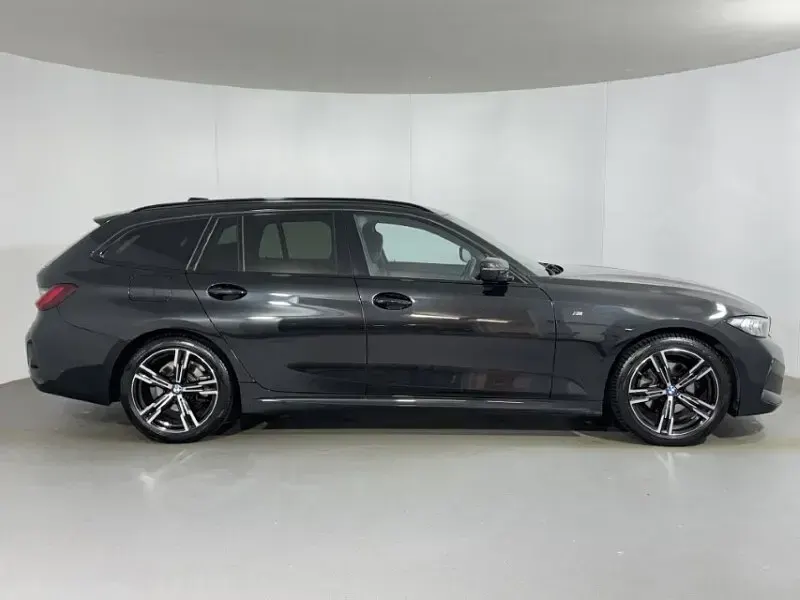 Used BMW 320 M Sport 181 HP (133 kW) 2024 Black Estate