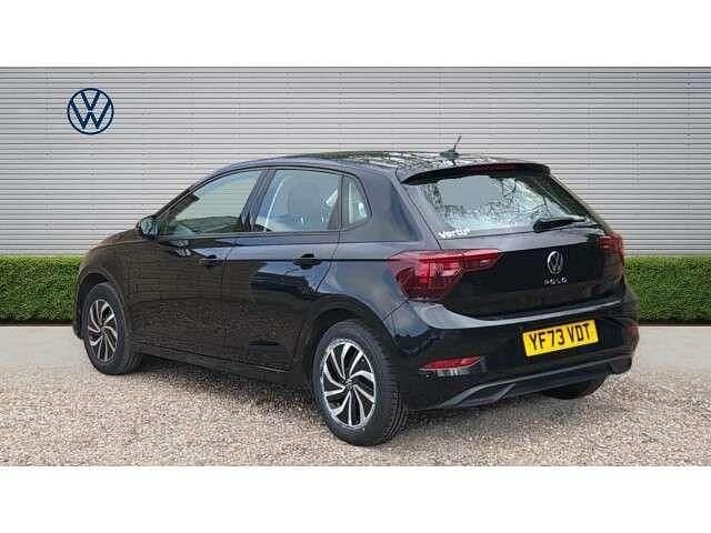 Used VW Polo Life 95 HP (69 kW) 2023 Black Hatchback
