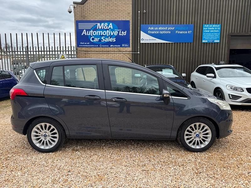 Usado Ford B-MAX Titanium 95 HP (69 kW) 2013 Prateado Monovolume