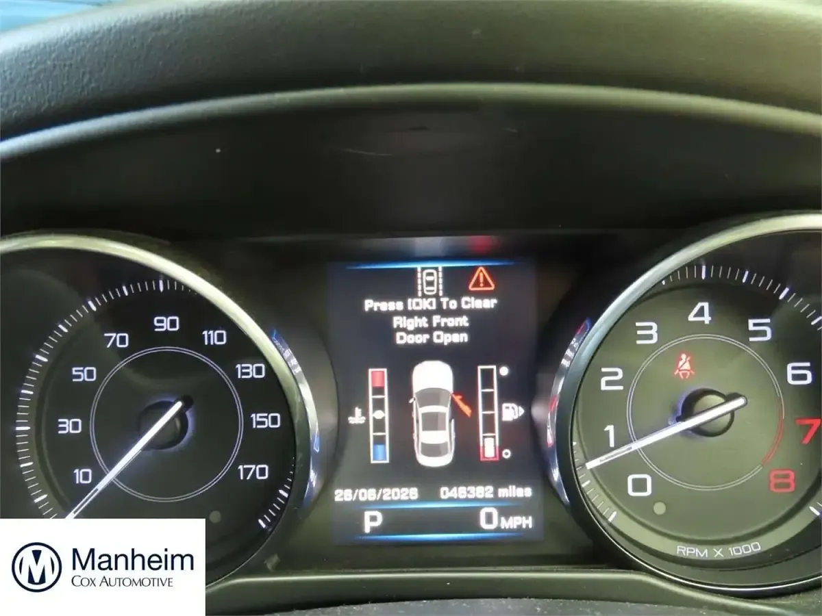 Used Jaguar XE Prestige 200 HP (147 kW) 2015 White Sedan