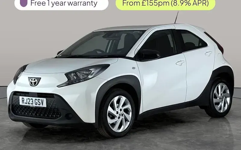 Used Toyota Aygo X PURE 72 HP (52 kW) 2025 SUV