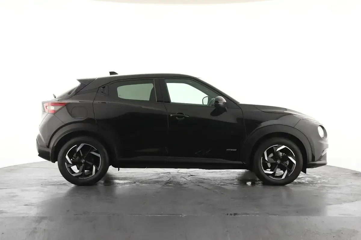 Used Nissan Juke N-Connecta 2023 Black SUV