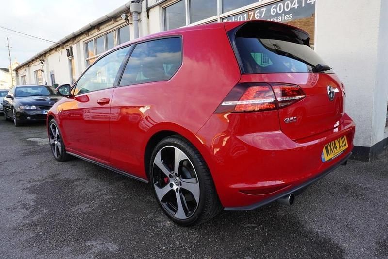 Used VW Golf VII GTI 2014 Red Hatchback
