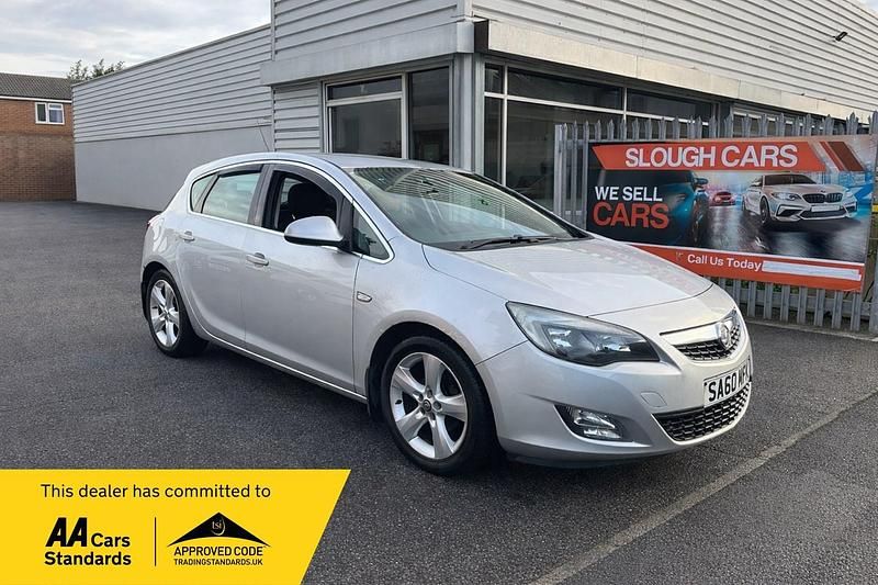 Used Vauxhall Astra SRi 115 HP (84 kW) 2010 Silver Hatchback