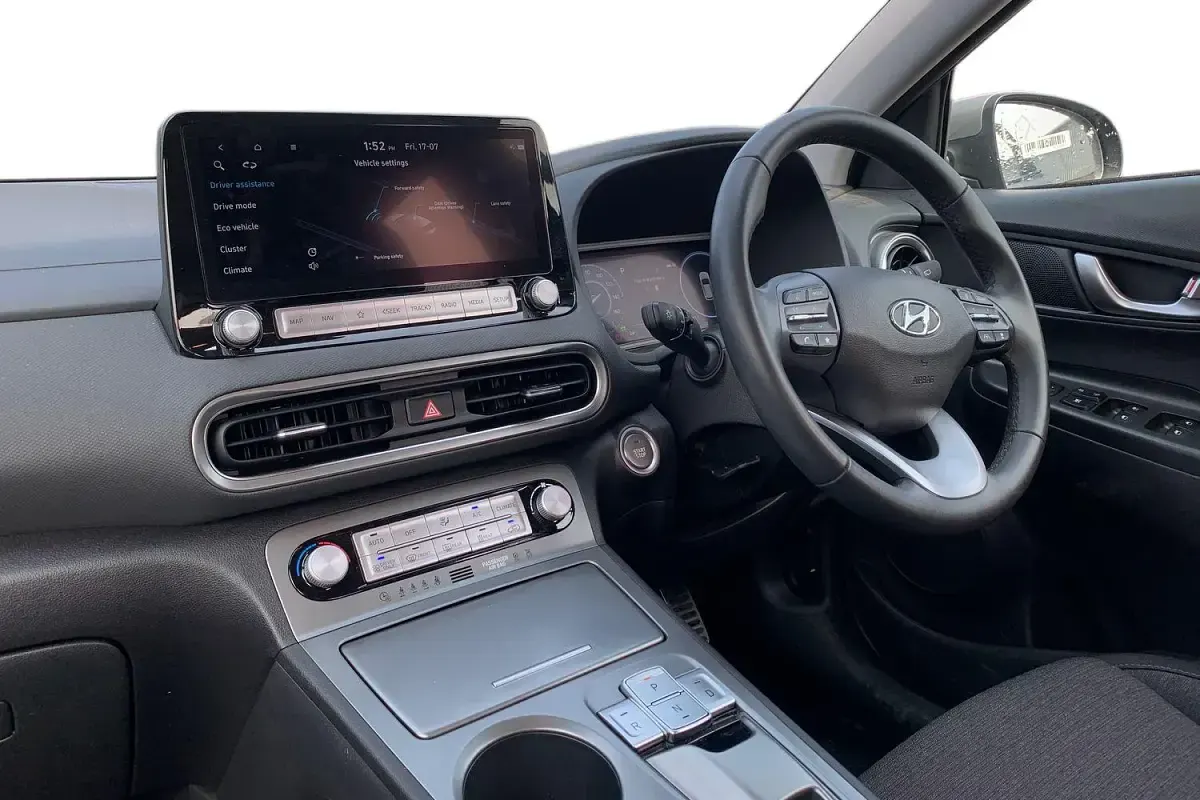 Used Hyundai Kona SE 100 kW (136 HP) 2022 Grey SUV