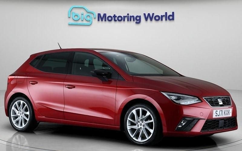 Used 2025 Seat Ibiza FR Hatchback | £11,800 (Super price) - Image 1/4