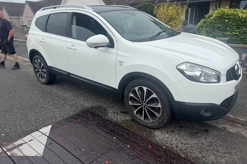Used 2012 Nissan Qashqai +2 N-TEC SUV | £2,995 - Image 1/1